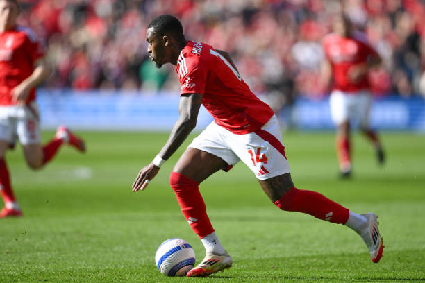 更加自信和 更加自信和