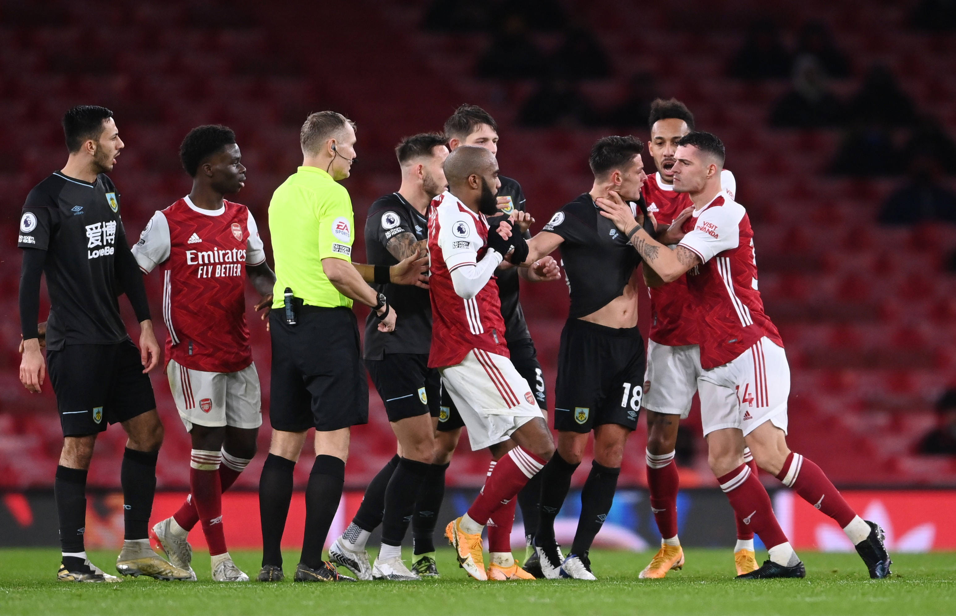 控混乱的赛 控混乱的赛